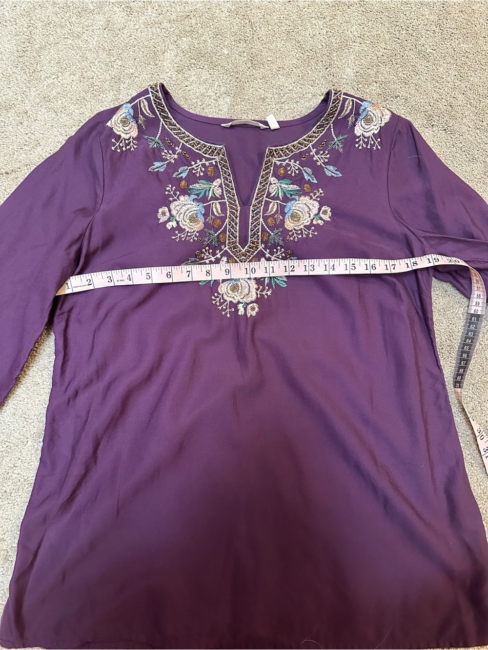 Soft Surroundings Floral Embroidered Beaded Embellished Long Sleeve Tunic Top M - Picture 6 of 8